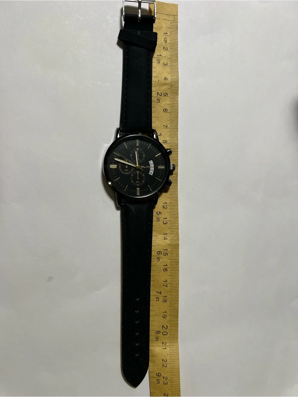 Classic Men's Black and Tan Leather Strap Watch - Unbranded